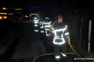 Les pompiers sont intervenus de nuit.