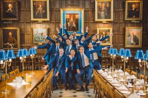 Le groupe d'étudiant anglais « Out of the Blue ».