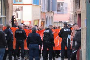 Lors d'une manifestation antifa au Puy-en-Velay.