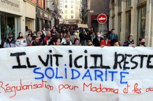 Une manifestation pour soutenir Madama Diawara et obtenir sa régularisation. 