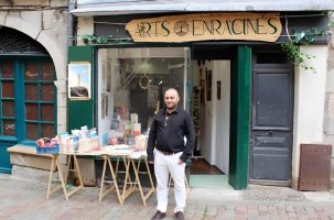 Maxime Sanial, patron des Arts enracinés au Puy, et homme politique d'extrême droite.