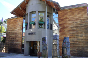 Le Chambon-sur-Lignon, lieu de mémoire et de fraternité contre le joug nazi. 