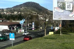 Les panneaux bleus de la Région sont-ils de la publicité classique ?