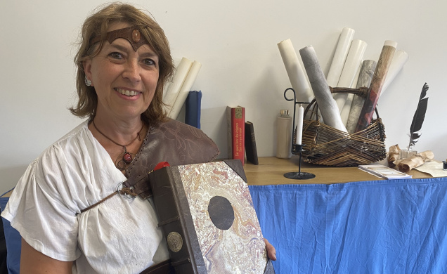 Paule Revelard, médiatrice culturelle à l'origine de la visite