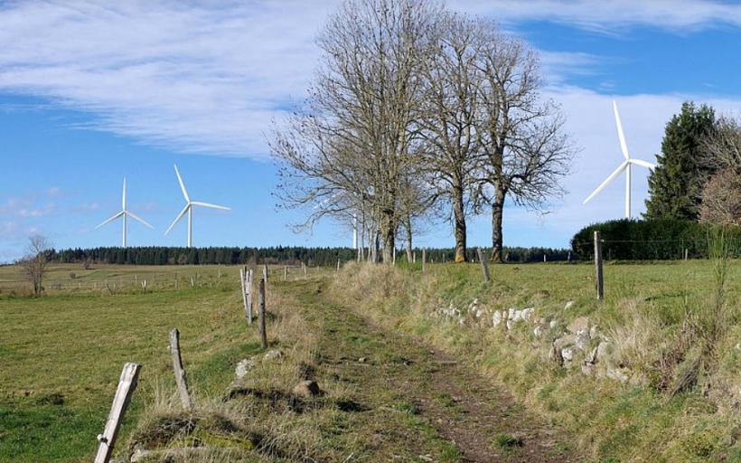 Les futures éoliennes au sud de la Haute-Loire, aux Vastres et Fay-sur-Lignon.