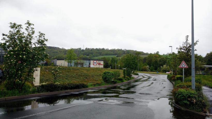 La zone de Chirel, au Puy, comprend le magasin Sport 2000.