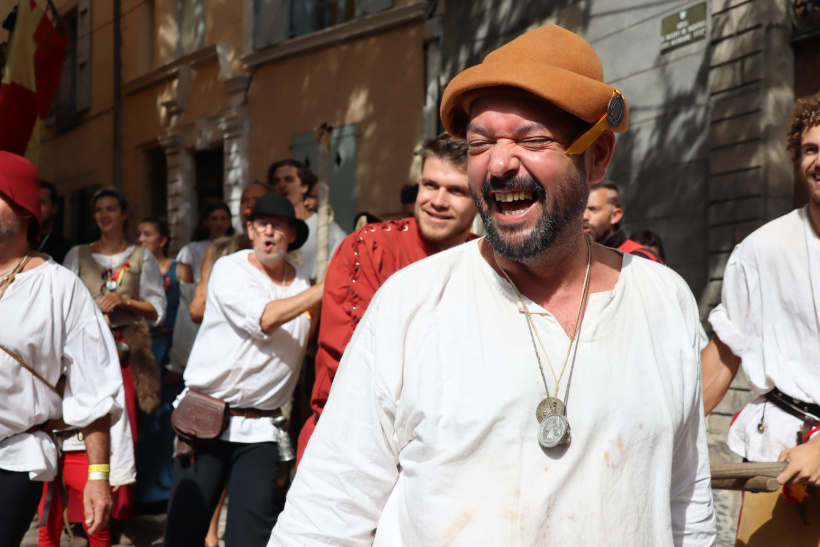 Des sourires à tous les coins de rues. 