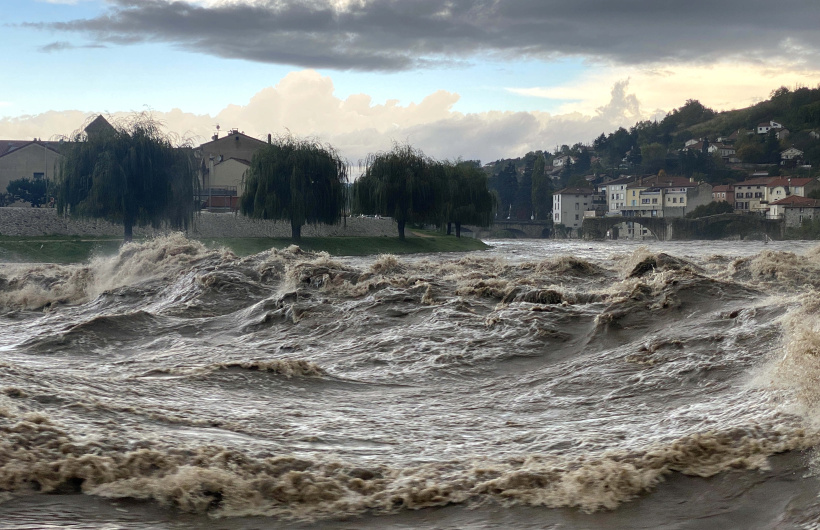 La crue de la Loire, le 17 octobre, a provoqué de très lourds dégâts matériels. 