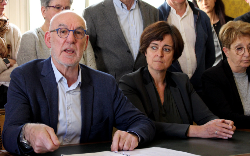 Michel Chapuis, lors de la découverte des écoutes faites dans la mairie du Puy.