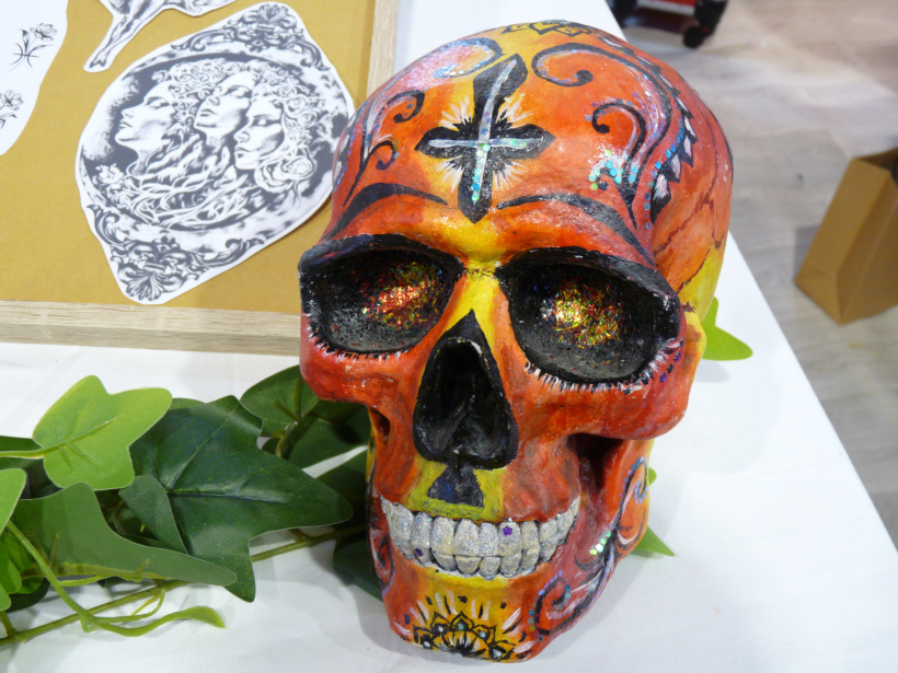 Crâne tatoué décoratif
