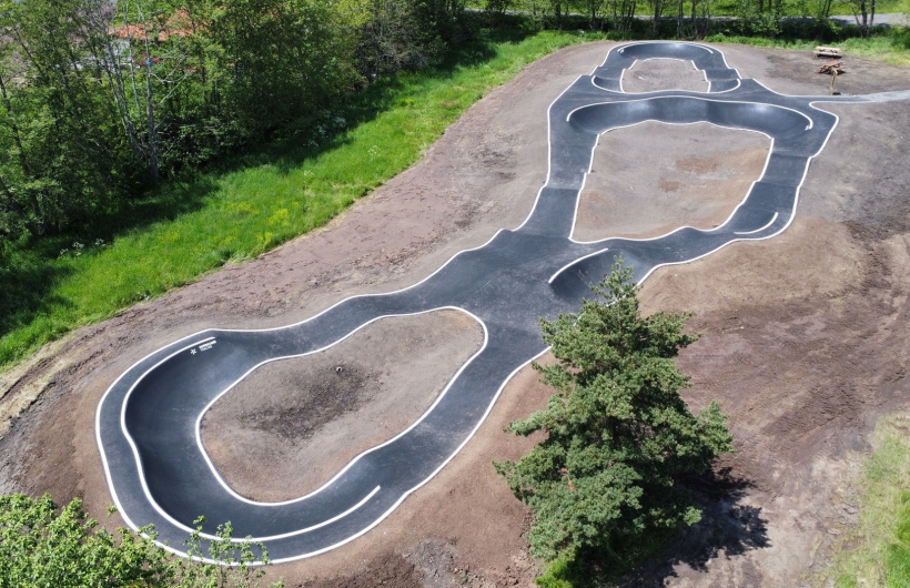 Le design du Pump track de Saint-Paulien est unique en France. 