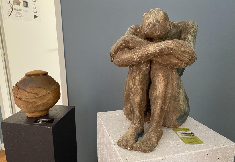 "L'homme recroquevillé" de Christine Maurin. 