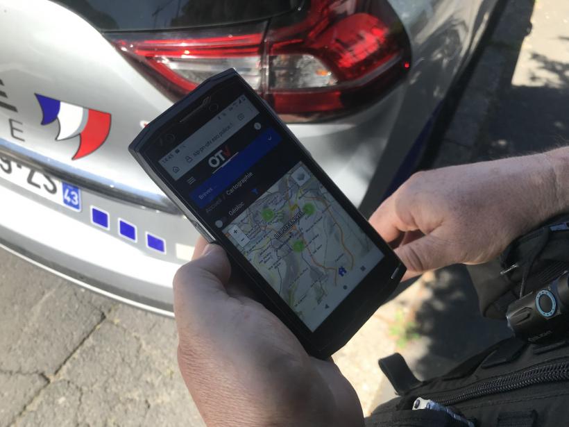 «&nbsp;NEO&nbsp;», un terminal mobile de police
