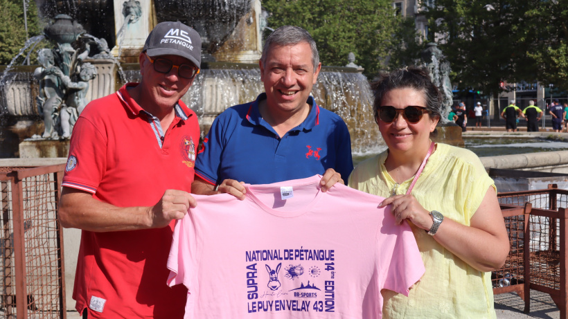 Stéphane Cagnon et Lionel Zanet de Boulistenaute, Valérie Bertrand du Coll. Agglo Pétanque